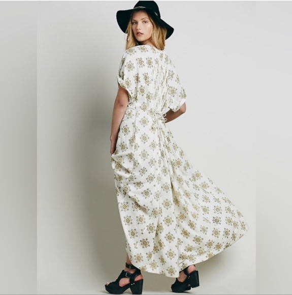 Free People Oasis Maxi Dress Bohemian Flowy Short Sleeve Beige Size XS Oversized - Picture 2 of 13